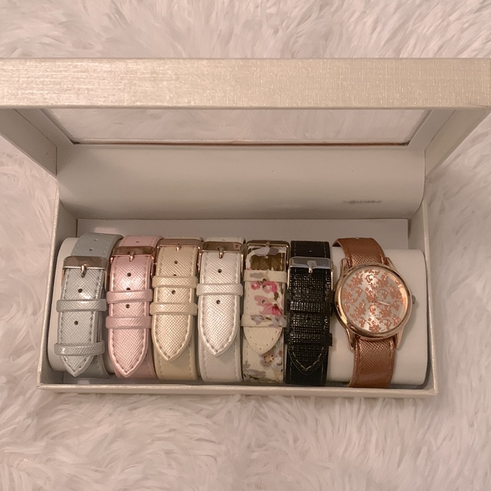 Watch Set - Picture 3 of 5